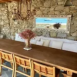 Beachfront Mykonos Ornos (Mykonos)